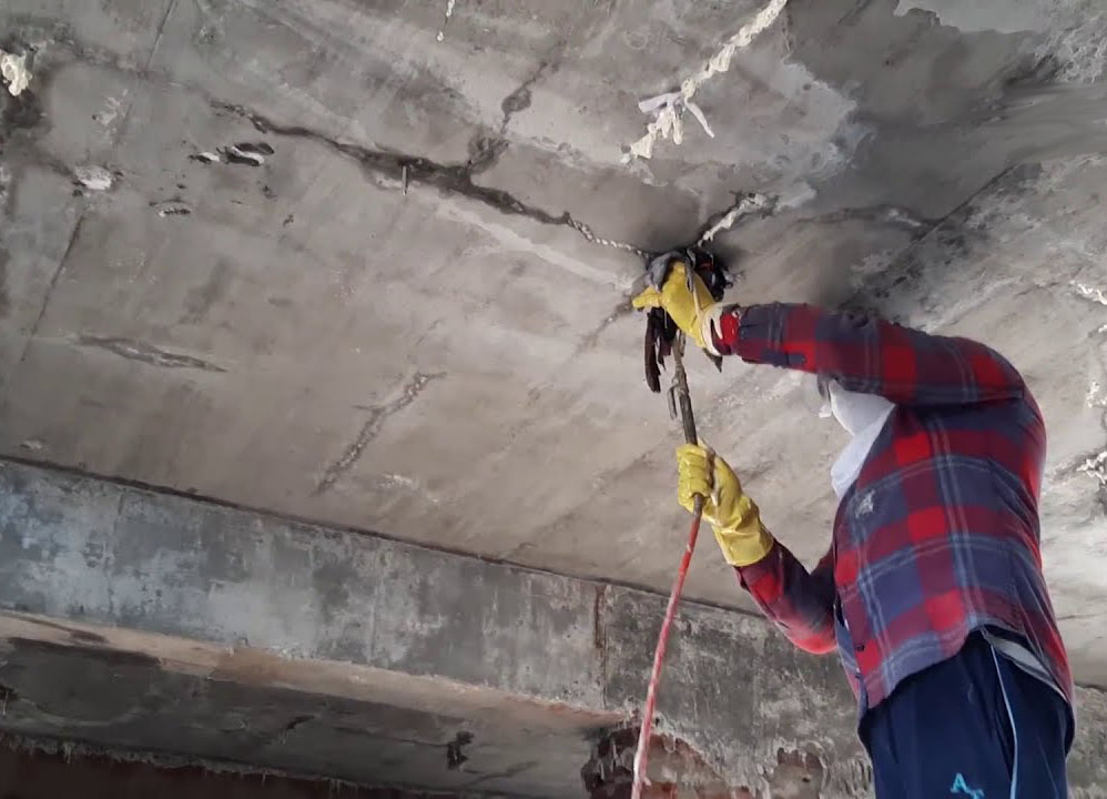 Repair_Cracks sealing in concrete